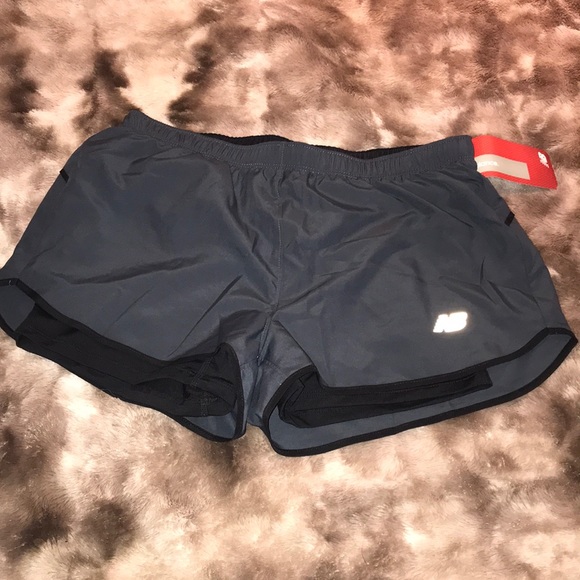 New Balance Shorts - Picture 1 of 6